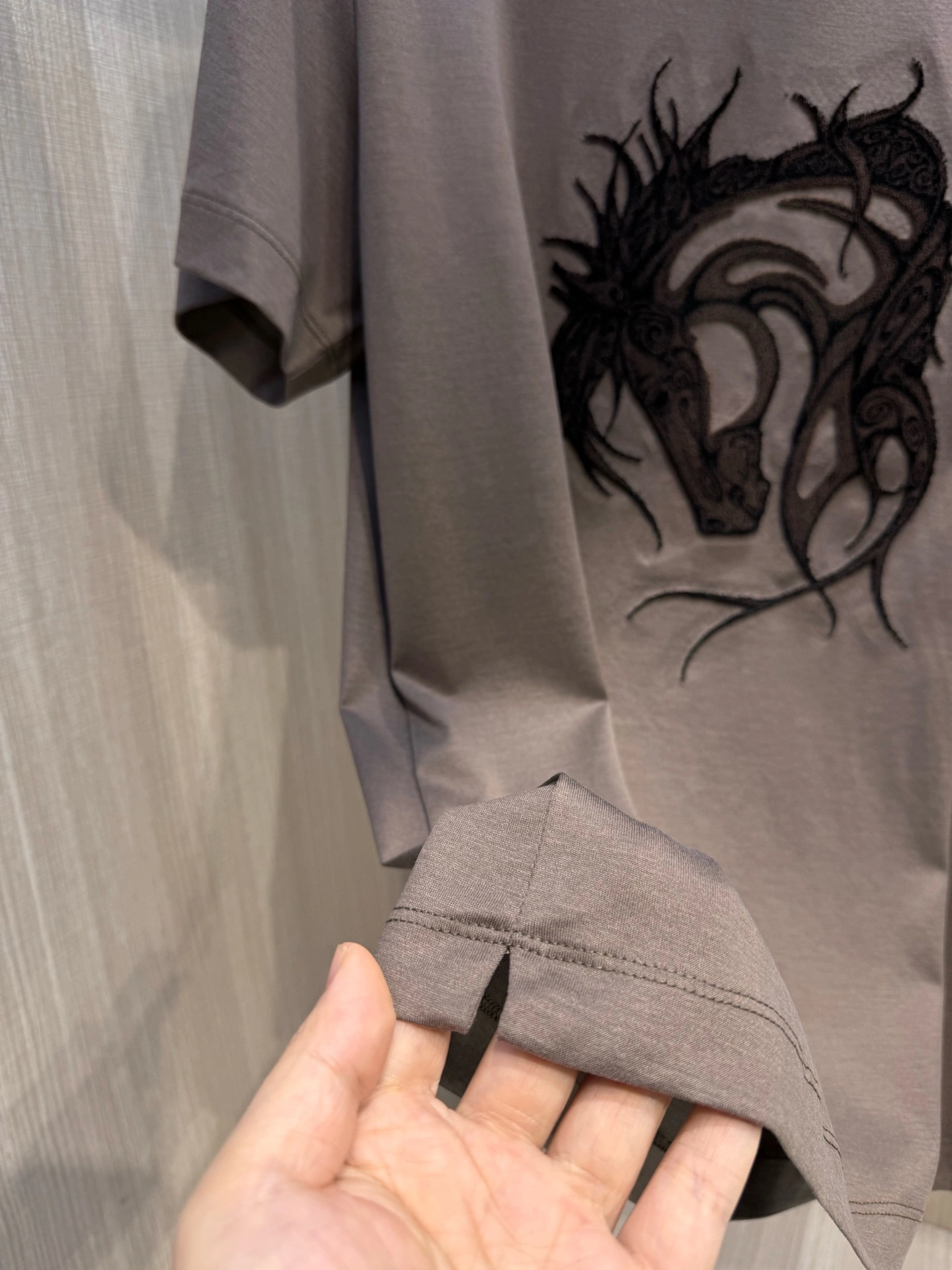 wg.luxury- H5r75s embroidery 2Colour item:E-F355B1627-2